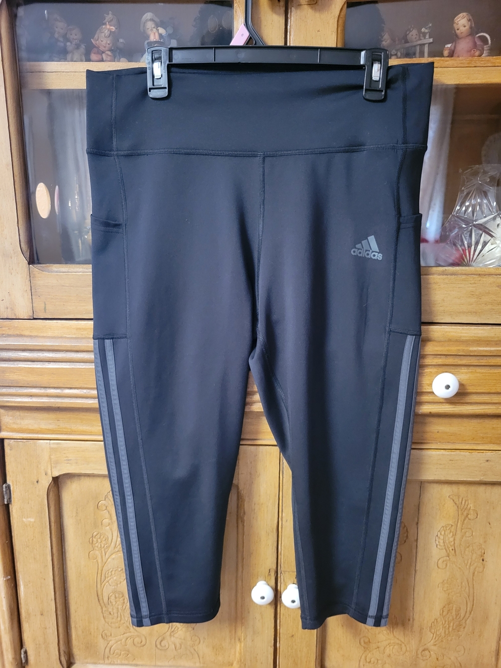 Adidas Black High Rise 3/4 Crop Leggings XL Side Pocket Workout Pants
